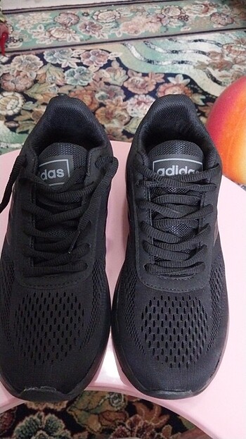 40 numara Adidas marka