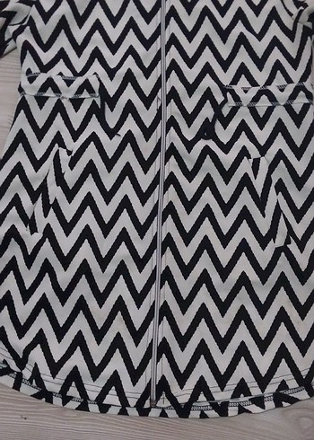 Zebra Desenli Midi Kadın Yağmurluk - Görsel 2