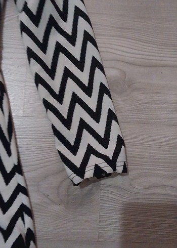 Zebra Desenli Midi Kadın Yağmurluk - Görsel 5