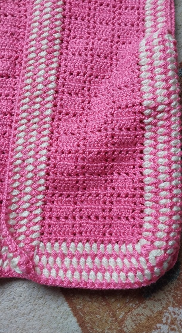 Pembe Bohem Örgü Kız Yeleği - Görsel 3