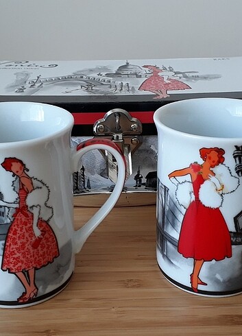 Hediyelik Porselen Tabak ve Kupa Seti - Görsel 5