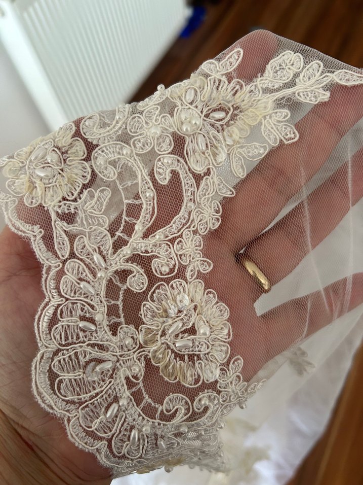 Pronovias marka Fransız tüllü duvak — görsel 4/4
