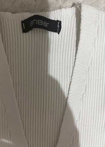 Diğer Düğmeli Beyaz Keten V Yaka Kolsuz bluz
