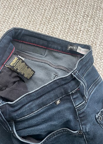 32 Beden mavi Renk Mavi Jean Pantolon
