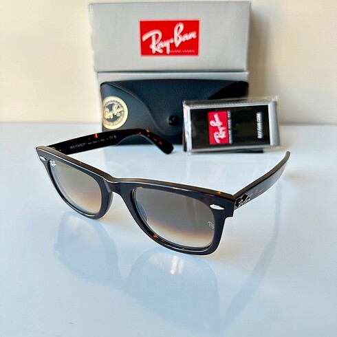  Beden Ray-Ban 2140 902/51 Ekartman 50