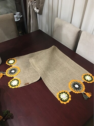 Mandala motifli jüt çuval runner