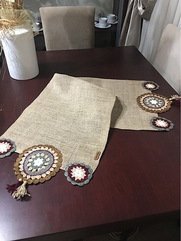 Mandala motifli jüt çuval runner