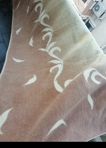 Beden Pastel Kahverengi, Desenli Battaniye çift kişilik, 200 TL