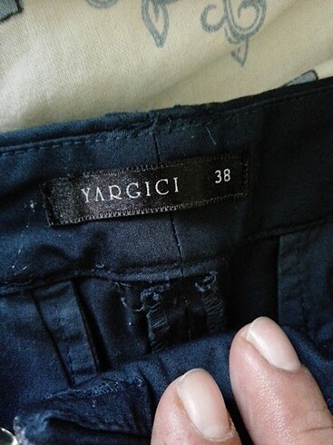 38 Beden lacivert Renk Yargıcı marka keten ince pantolon sıfır gibi,, 80 TL kaçmaz