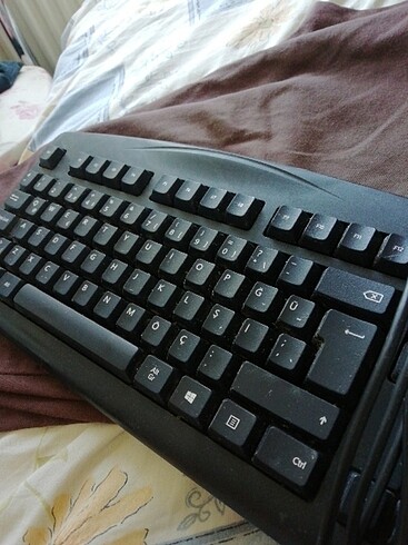 Beden Microsoft keyboard 200 model klavye,,, 100 TL kaçmaz