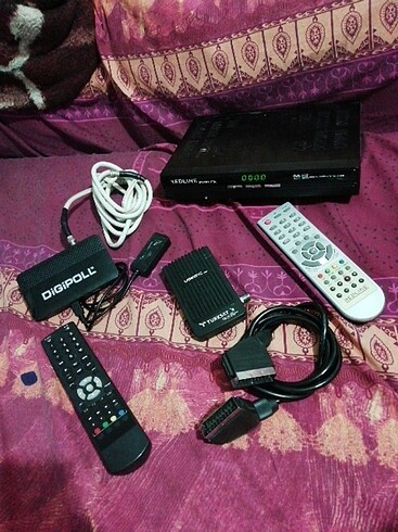 Redline uydu alıcısı ve digipol. Ve uskey ful HD,, 300 TL 