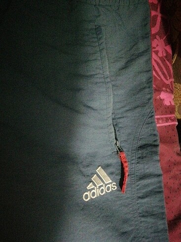 l Beden mavi Renk Adidas orijinal tertemiz alt,, paça lastikli 100 TL
