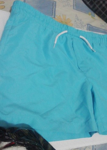 Mavi 14 yaş Şort Hummel marka sıfır gibidir, 60 TL - Görsel 3