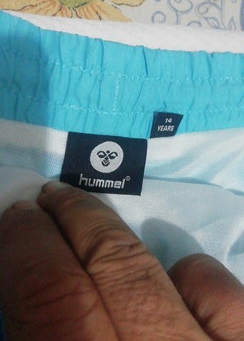 Mavi 14 yaş Şort Hummel marka sıfır gibidir, 60 TL - Görsel 5