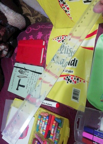 10..12 parça, kirtasiye pastel, keçeli, sulu boyalar,120TL - Görsel 10