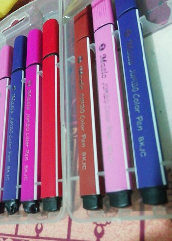 10..12 parça, kirtasiye pastel, keçeli, sulu boyalar,120TL - Görsel 14