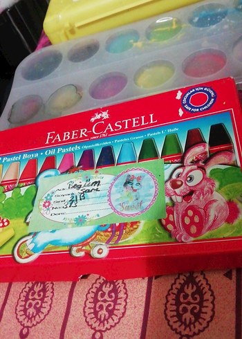 10..12 parça, kirtasiye pastel, keçeli, sulu boyalar,120TL - Görsel 19