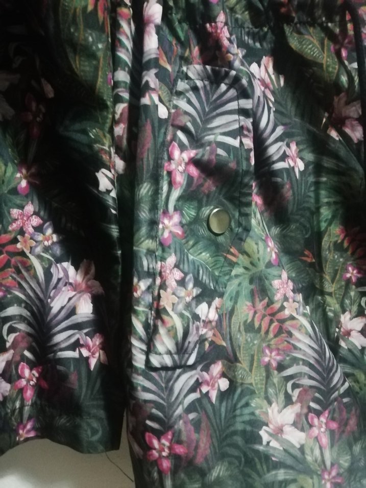 PARKA MARKA,KAPÜŞONLU,MEVSİMLİK, sıfır 150 TL - Görsel 3