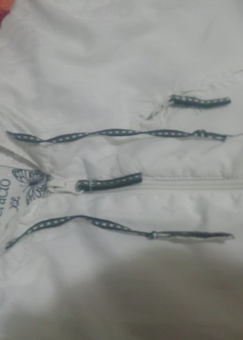 Defacto marka, kapüşonlu astarli yağmurluk, sıfır gibi,200 TL - Görsel 6