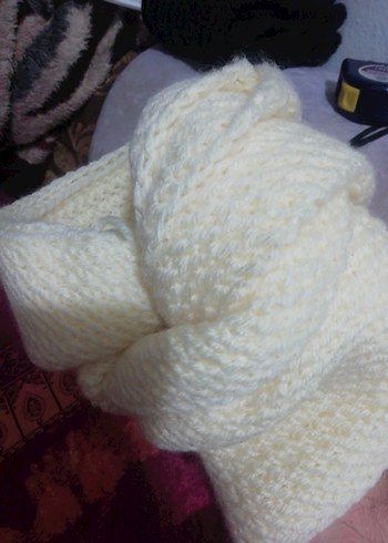 Krem rengi el Örgüsü boğazlık atkı,, sıfır üründür 40 TL - Görsel 11