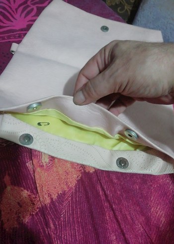 Düğmeli Beyaz Nakışlı Bohem Kadın Portföy Çanta, 40 TL - Görsel 7