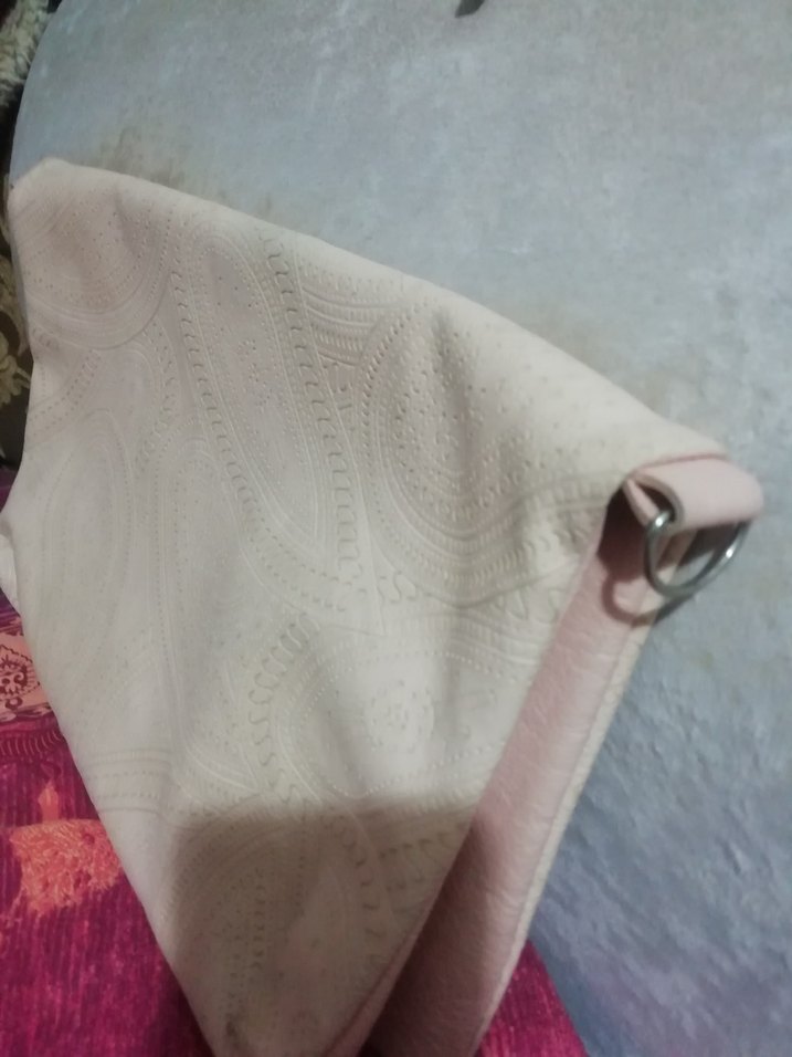 Düğmeli Beyaz Nakışlı Bohem Kadın Portföy Çanta, 40 TL - Görsel 2