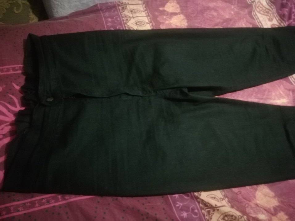 Siyah Kadın likrali kot Pantolon, temiz sağlam 65 TL - Görsel 2