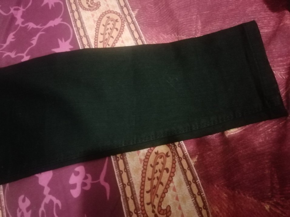 Siyah Kadın likrali kot Pantolon, temiz sağlam 65 TL - Görsel 3