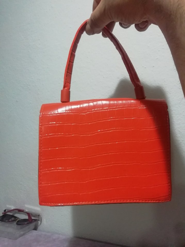 Parlak Kırmızı Deri Kadın  mini gece Çanta, sıfır ürün 65tl - Görsel 4