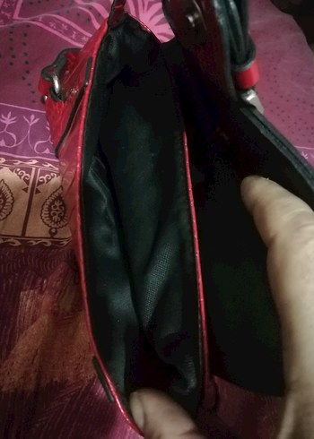 Kırmızı Deri Yılan Desenli Tokalı Çanta, sıfır ürün 65tl - Görsel 7