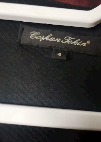 Çiçek Desenli V Yaka Uzun Elbise, astarlı tül kumaş 200tl - Görsel 4