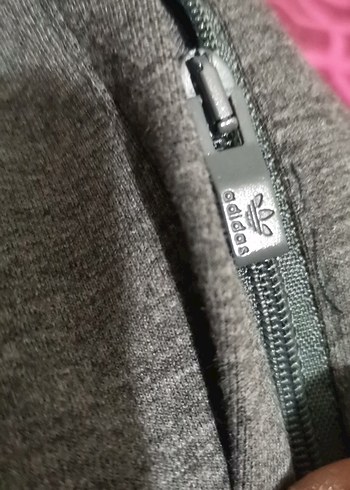 Adidas orijinal Loose Fit Fermuarlı, 3 cepli Alt sıfır ürün,200t - Görsel 5