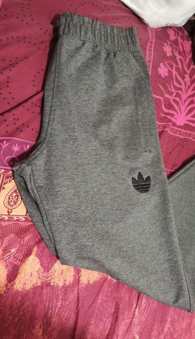 Adidas orijinal Loose Fit Fermuarlı, 3 cepli Alt sıfır ürün,200t - Görsel 2