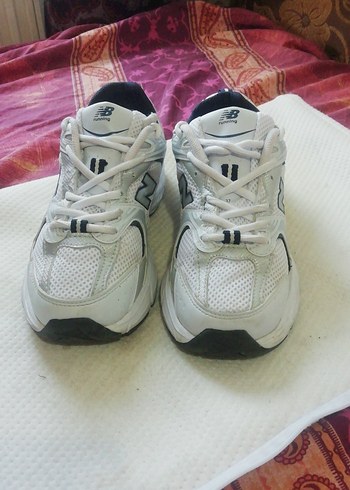 New Balance New balance,orijinal spor ayakkabı , sıfırdan ayarında 350 TL