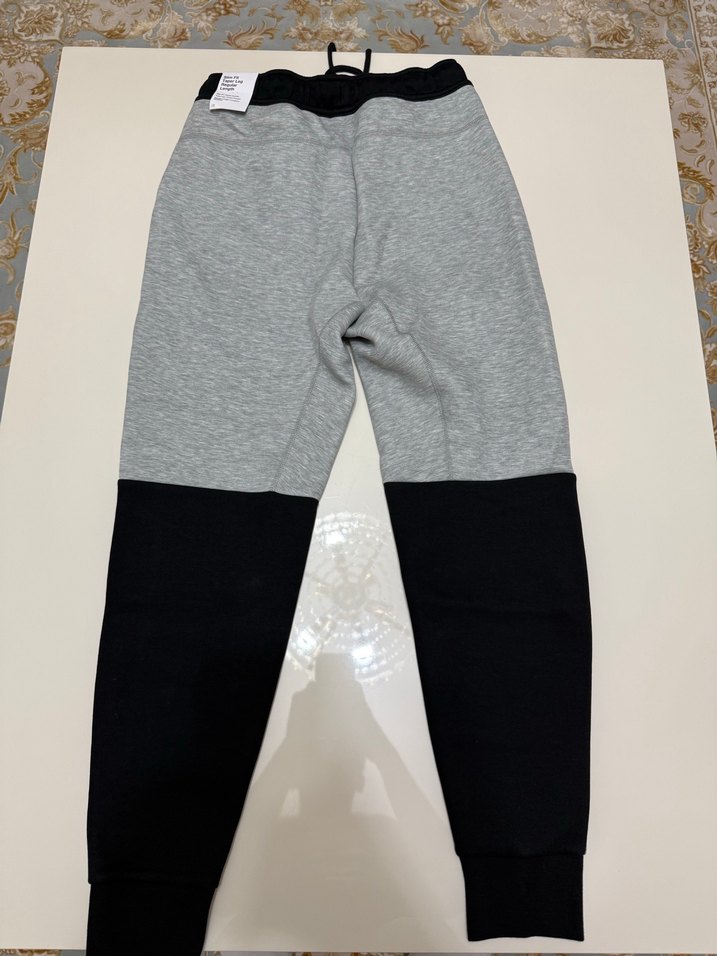 Nike Tech Fleece Panda Eşofman Altı - Görsel 3