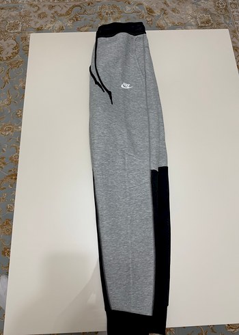 Nike Tech Fleece Panda Eşofman Altı - Görsel 5