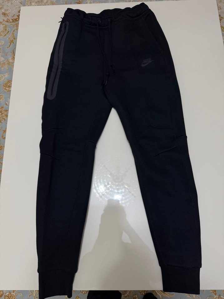 Nike Tech Fleece Siyah Eşofman Altı - Görsel 4