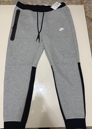 Nike Tech Fleece Panda Eşofman Altı - Görsel 2