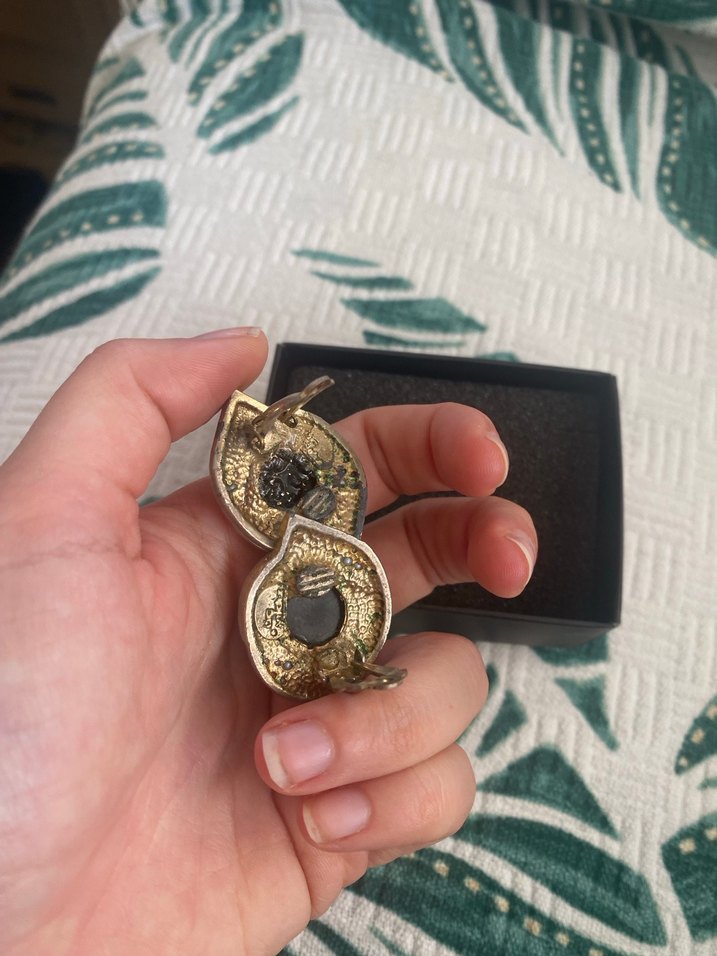 Altın Renkli Vintage Mini Küpeler klipsli - Görsel 2