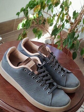 Adidas spor ayakkabı