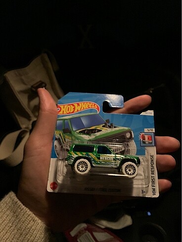 Nissan Patrol Custom Hotwheels