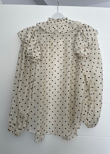 Puantiye desenli fırfırlı beyaz bluz - Görsel 2