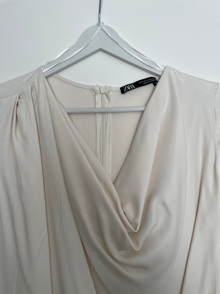 Drapeli Beyaz Uzun Elbise - Görsel 3