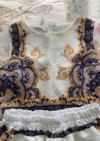 Desenli Dantel Detaylı Elbise - Görsel 3