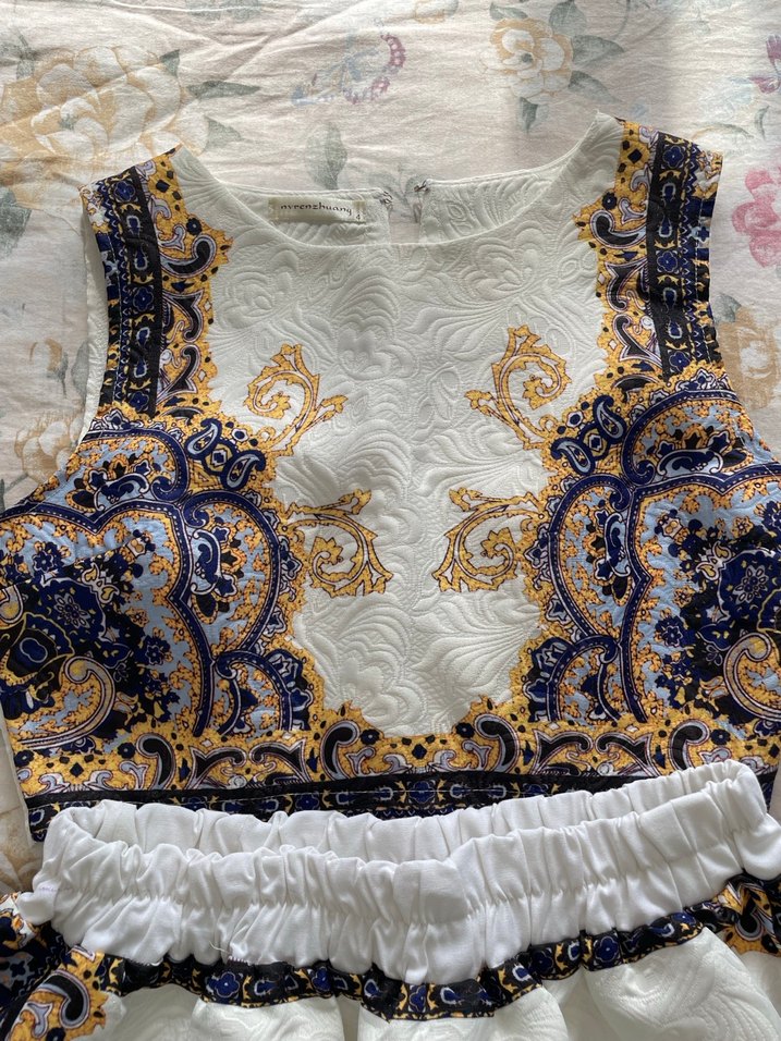 Desenli Dantel Detaylı Elbise - Görsel 3