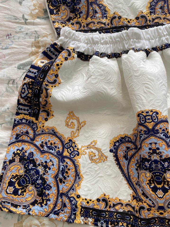 Desenli Dantel Detaylı Elbise - Görsel 4