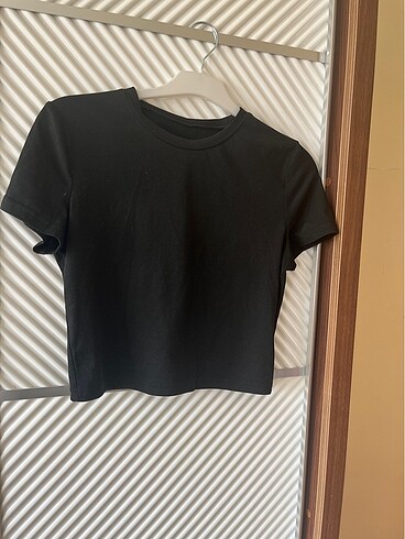 Shein crop top
