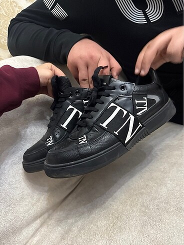 Orjinal Valentino garavanı - Görsel 2