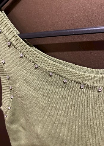 YeşilTriko Askılı Kadın Atlet - Görsel 2