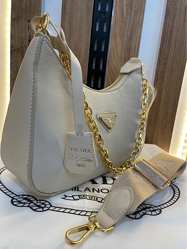  Beden Prada Re-Edition 2005